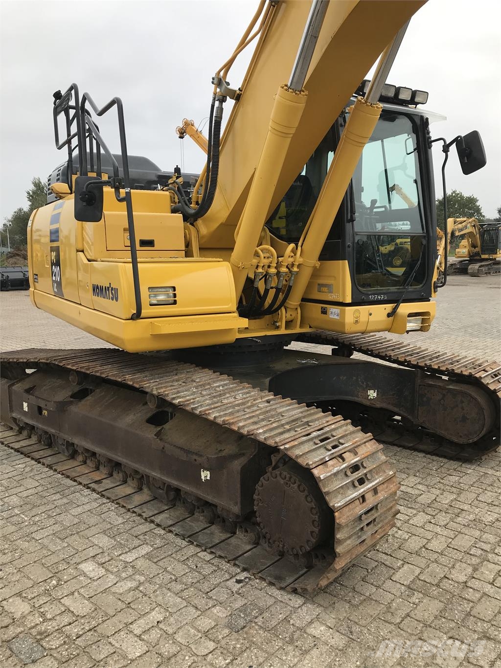 Komatsu PC210LC-11 Otros componentes