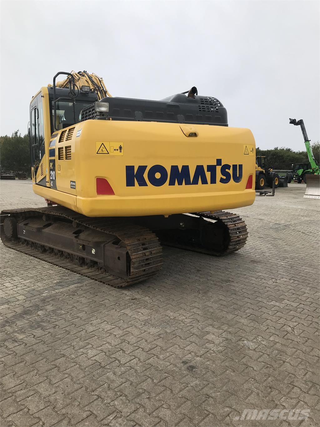 Komatsu PC210LC-11 Otros componentes