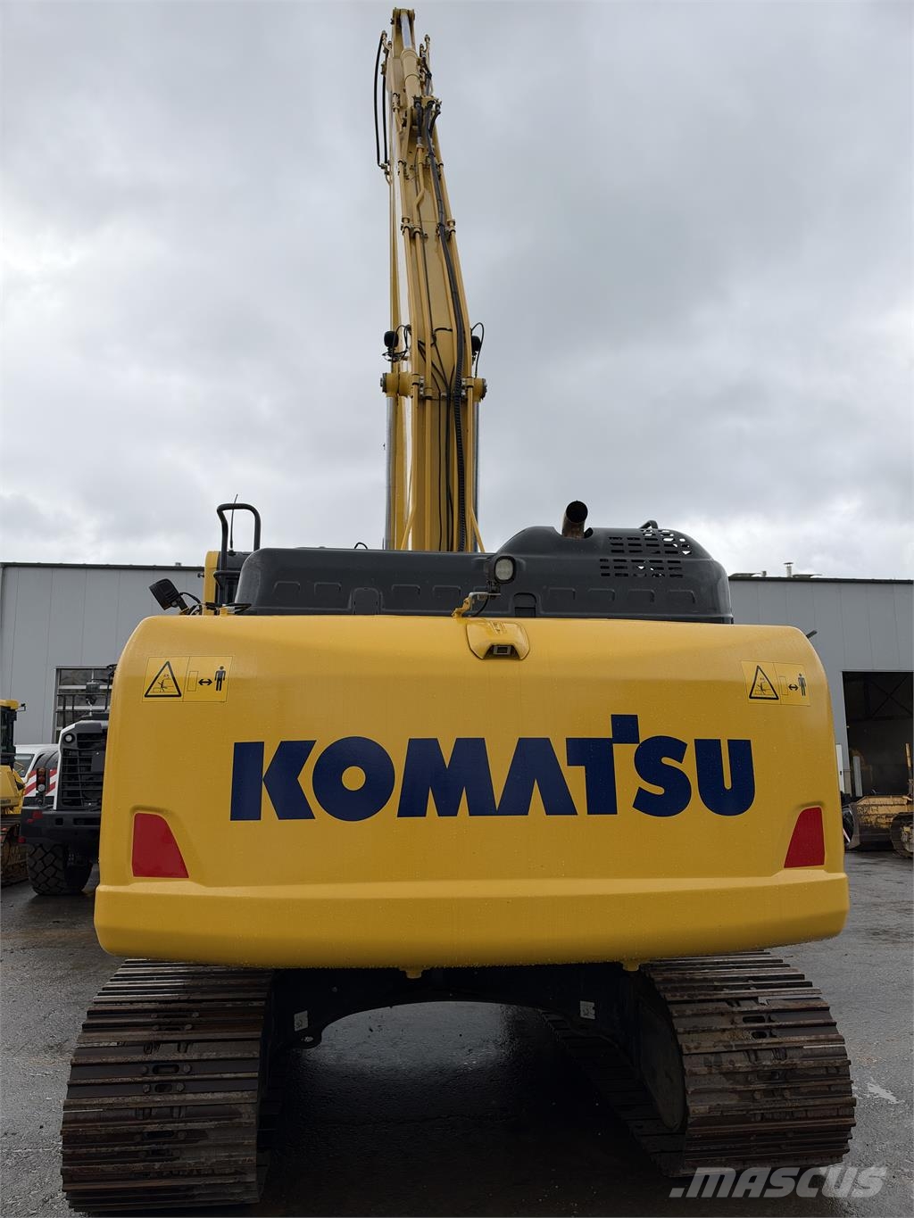 Komatsu PC210LC-11 其他组件
