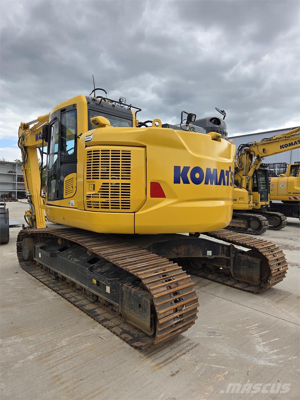 Komatsu PC228USLC-11E0 Muut