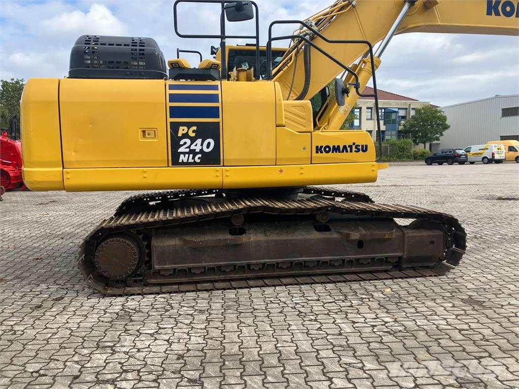 Komatsu PC240NLCD-11 مكونات أخرى