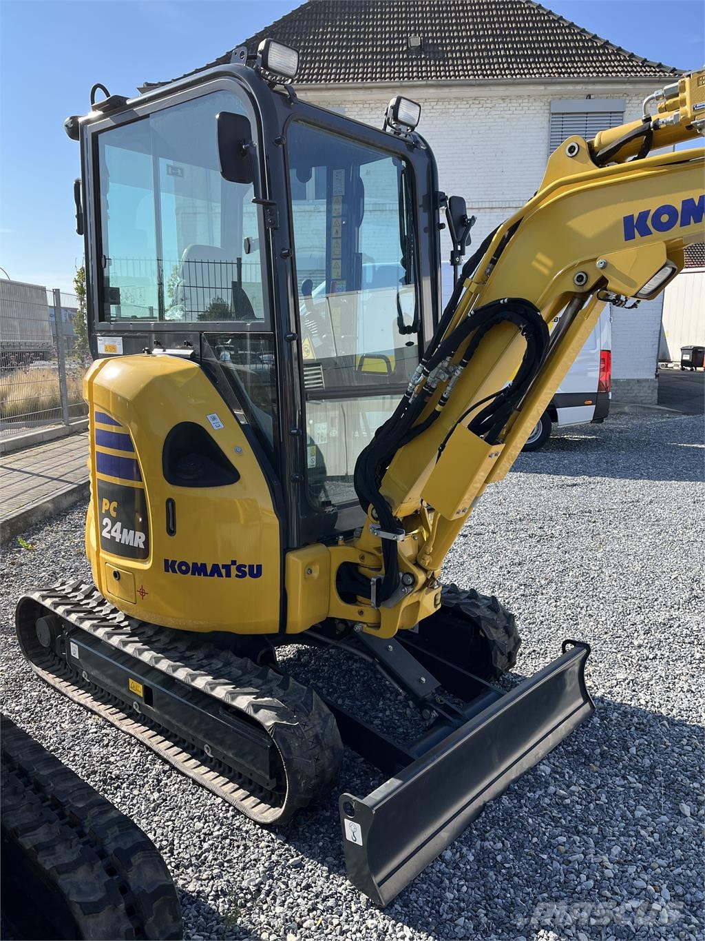 Komatsu PC24MR-5 مكونات أخرى