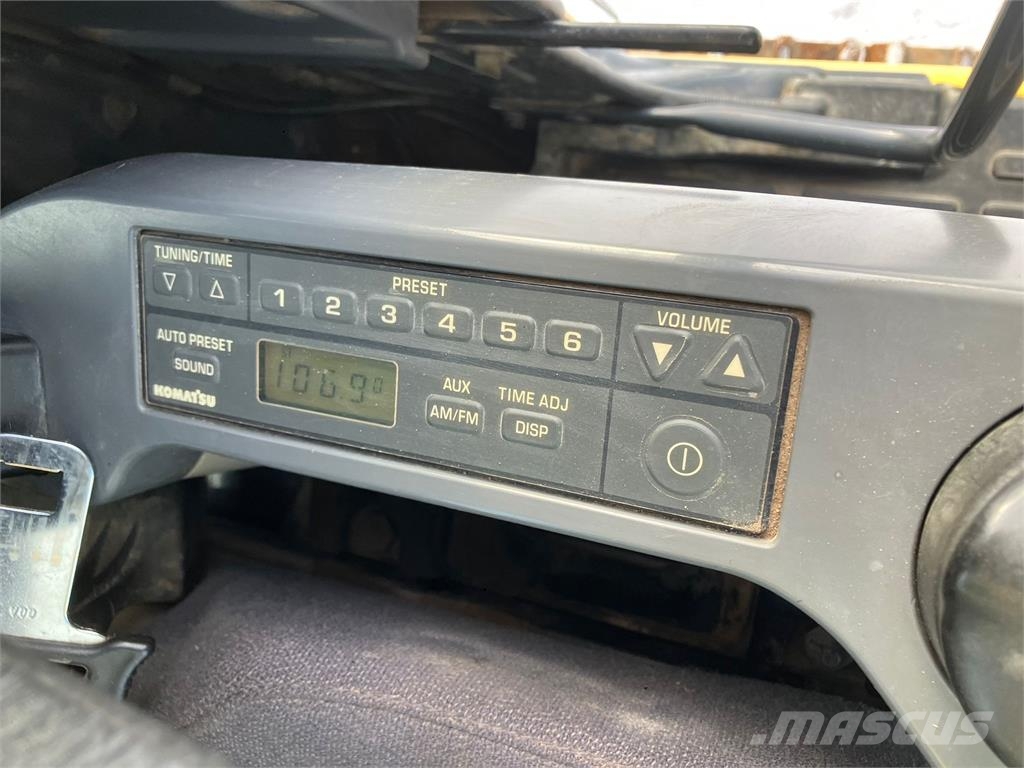 Komatsu PC290NLC-10 Drugi deli