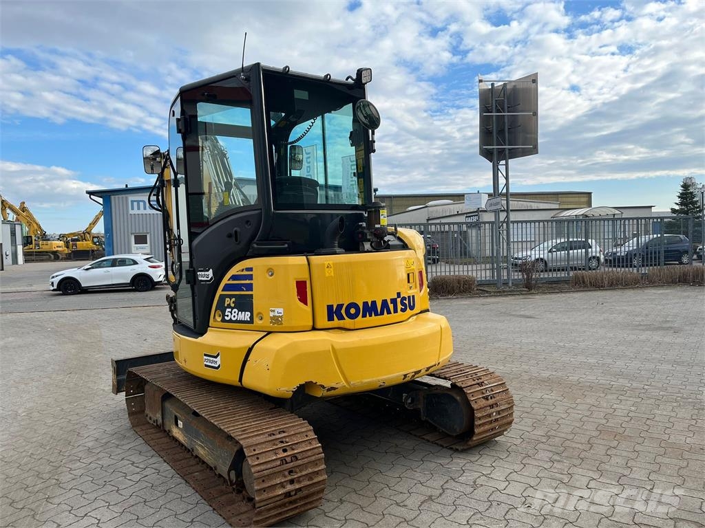 Komatsu PC58MR-5E0 Outros componentes