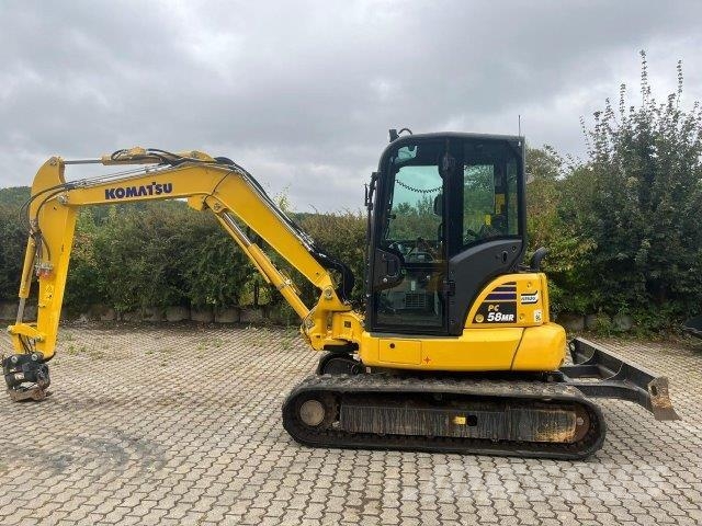 Komatsu PC58MR-5E0 مكونات أخرى
