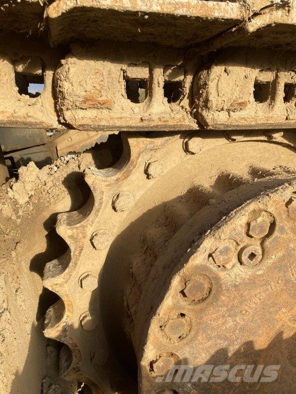 Komatsu PC700LC-8 Ostatní komponenty