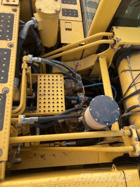 Komatsu PC700LC-8 Ostatní komponenty