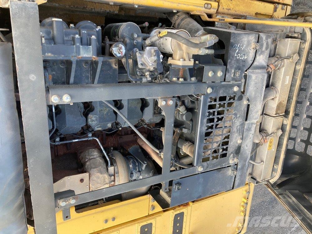 Komatsu PC700LC-8 Ostatní komponenty