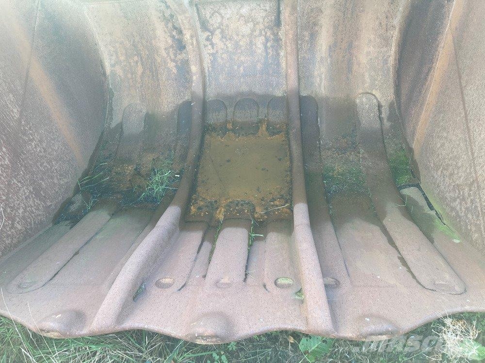Komatsu PC700LC-8 Ostatní komponenty