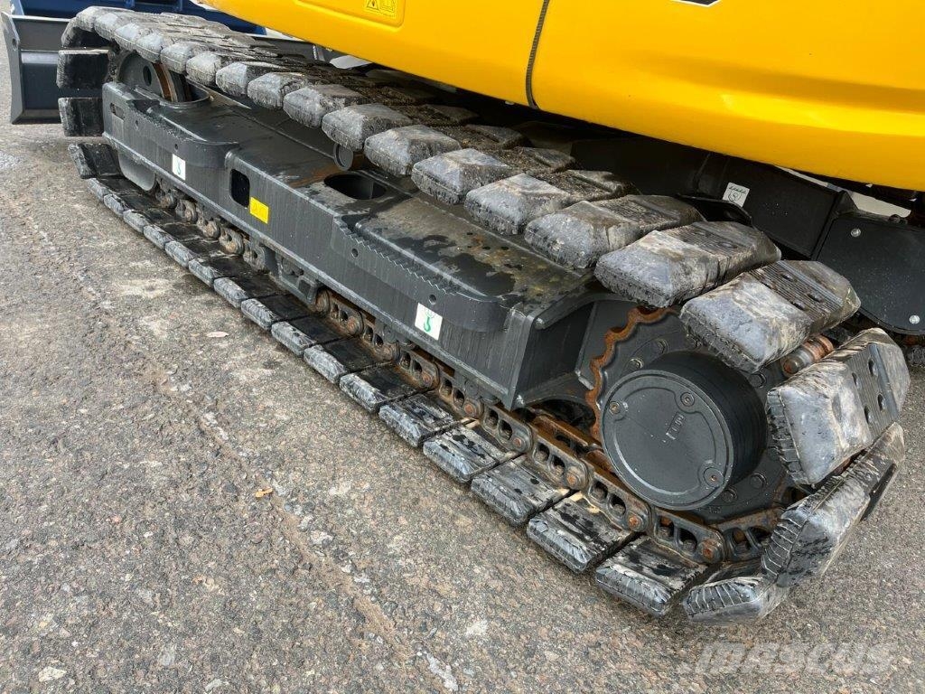 Komatsu PC80MR-5E0 Otros componentes
