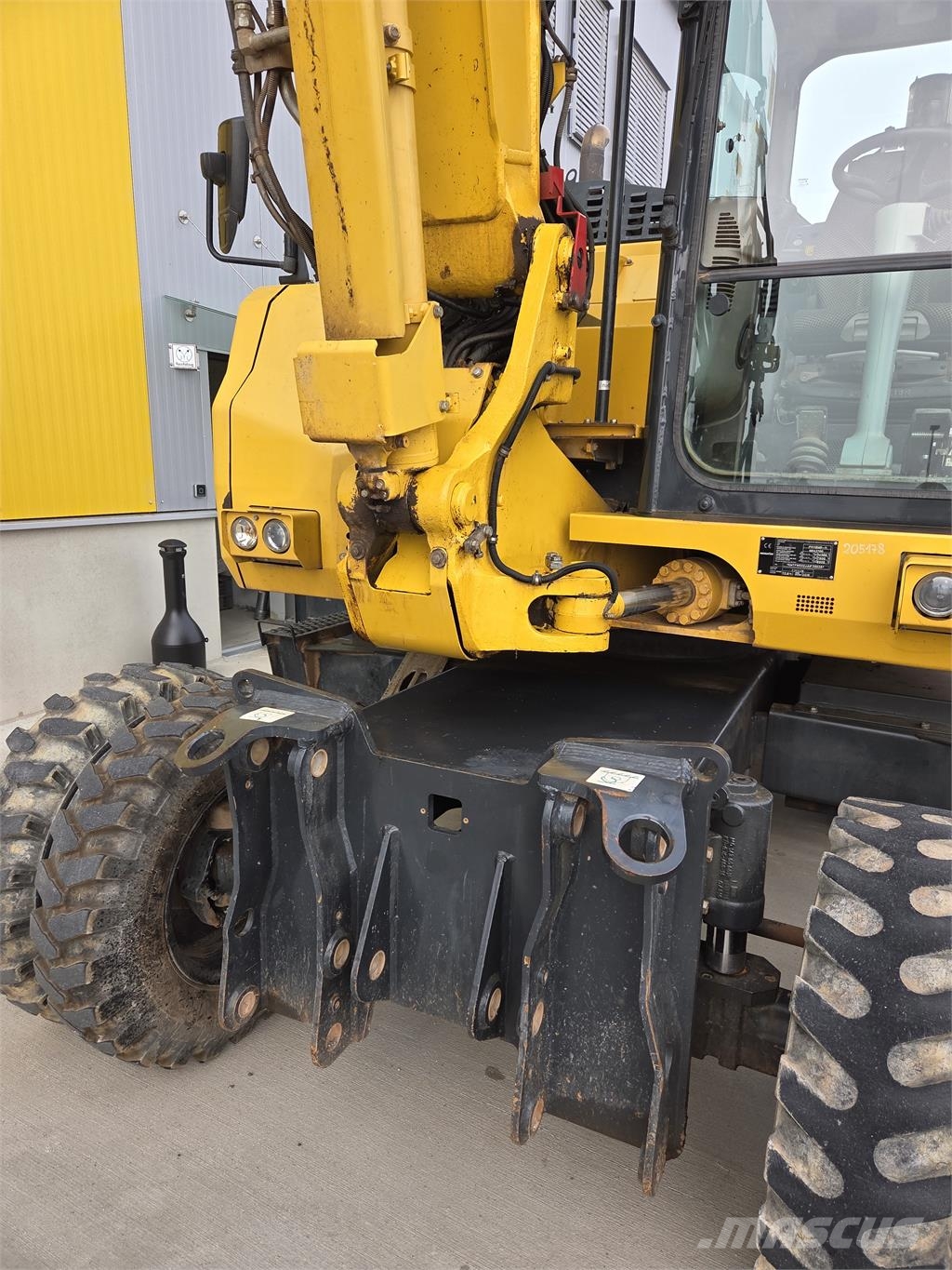 Komatsu PW118MR-11 Otros componentes