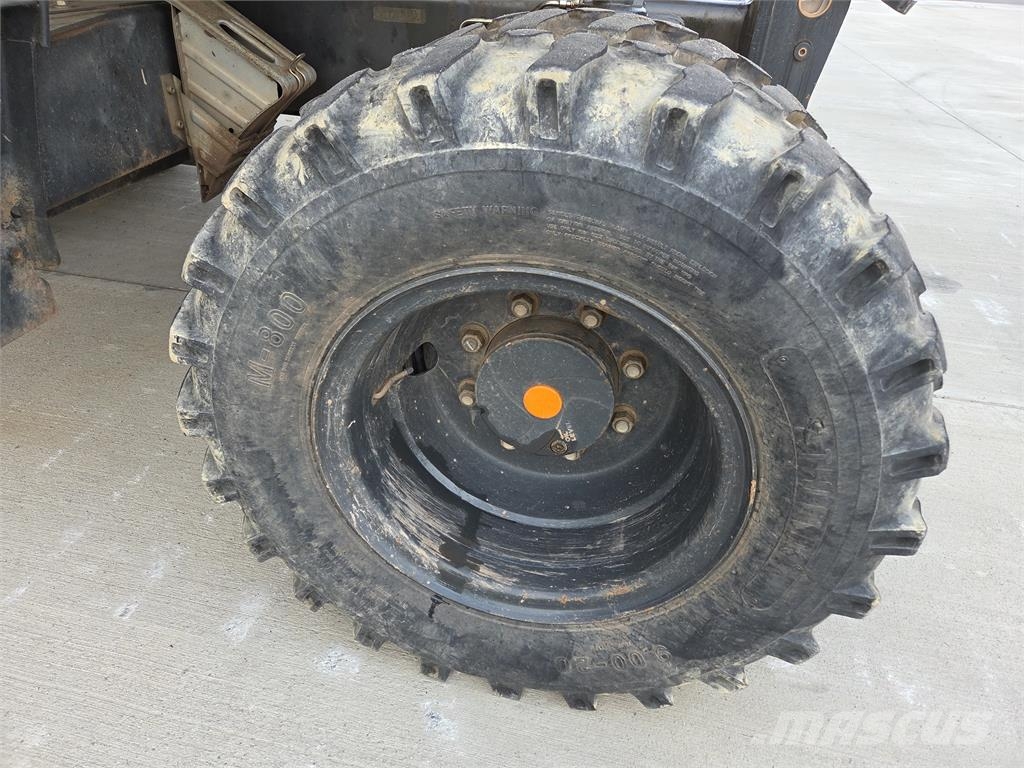 Komatsu PW118MR-11 Otros componentes