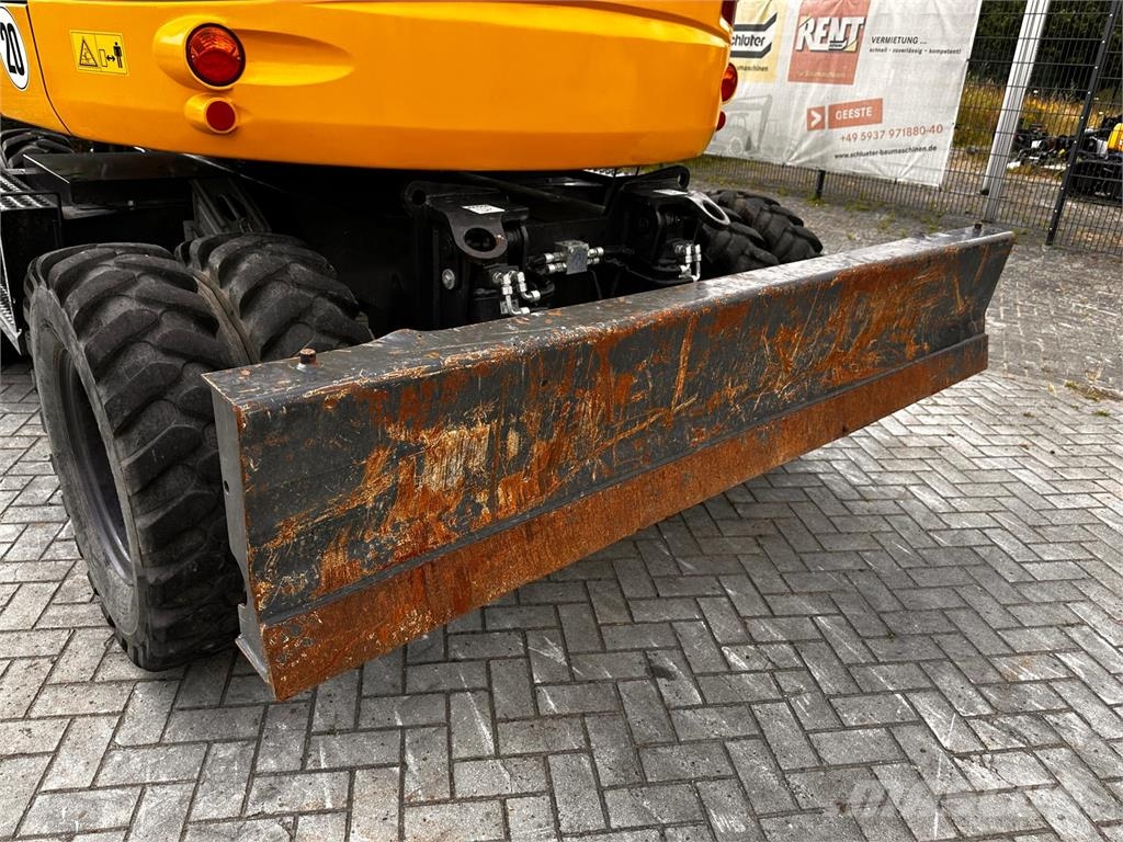 Komatsu PW138MR-11E0 Ostatní komponenty