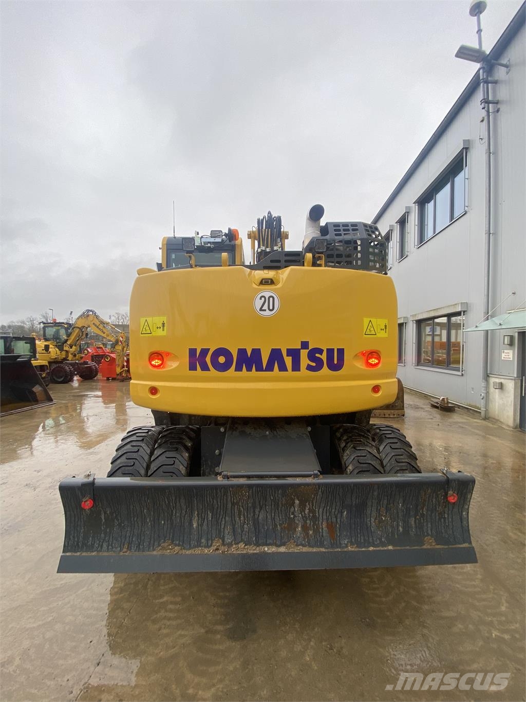 Komatsu PW148-11E0 Citas sastāvdaļas
