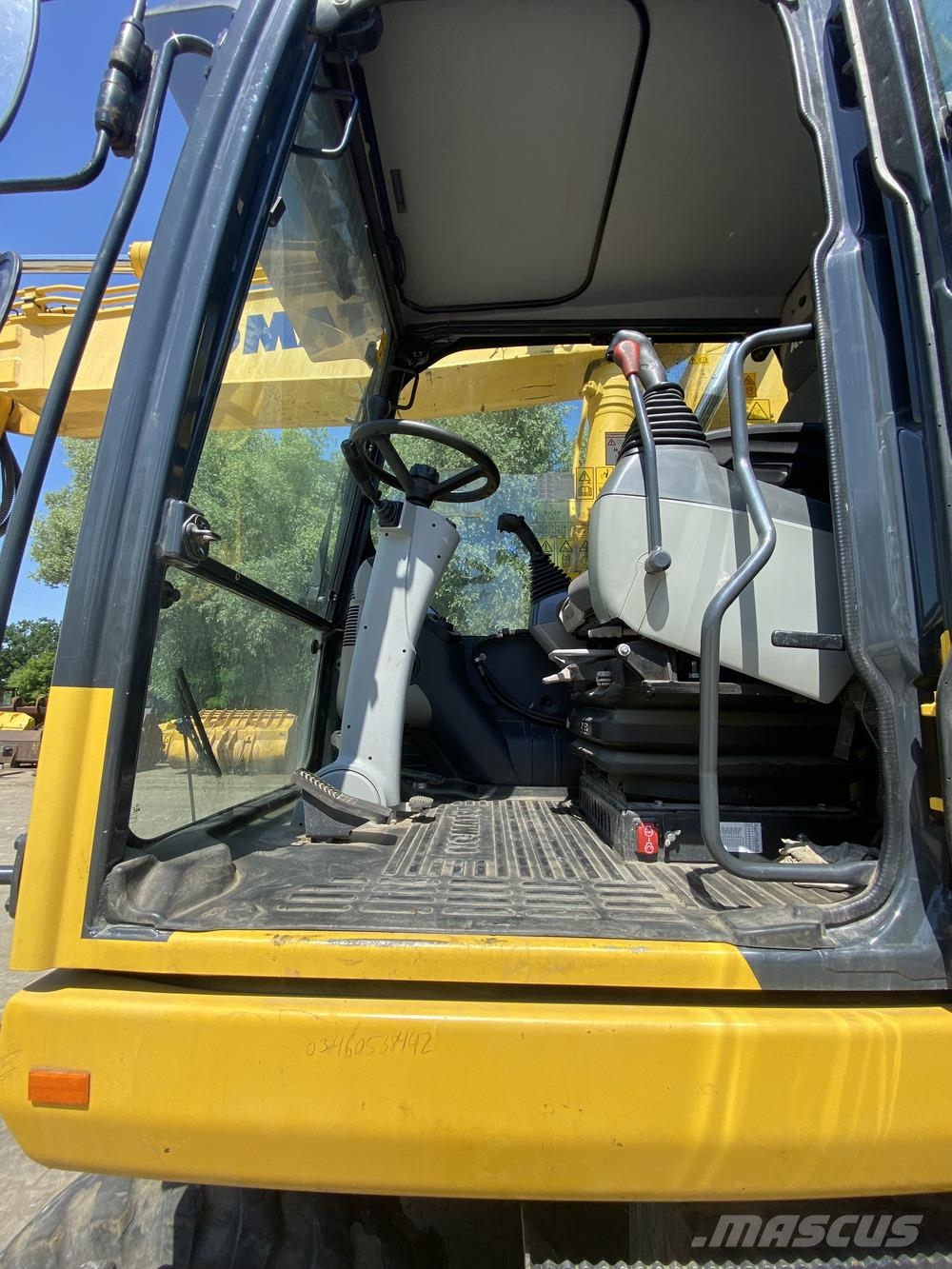 Komatsu PW160-11 Ďalšie komponenty