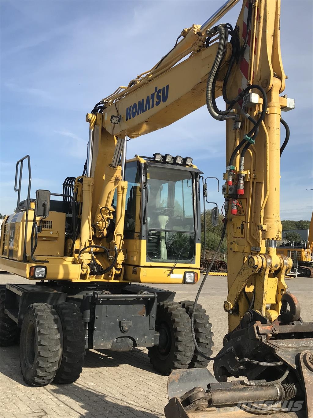 Komatsu PW160-8 其他組件
