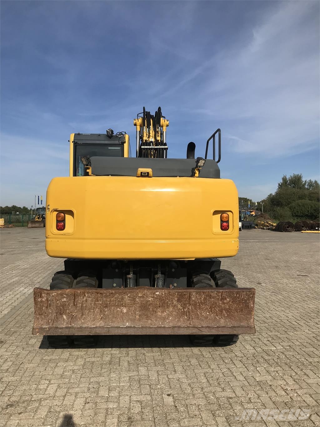 Komatsu PW160-8 其他組件