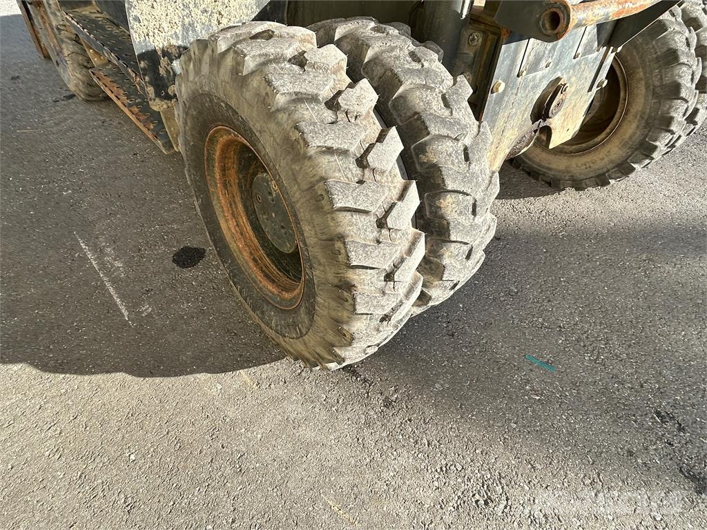 Komatsu PW160-8 Other components