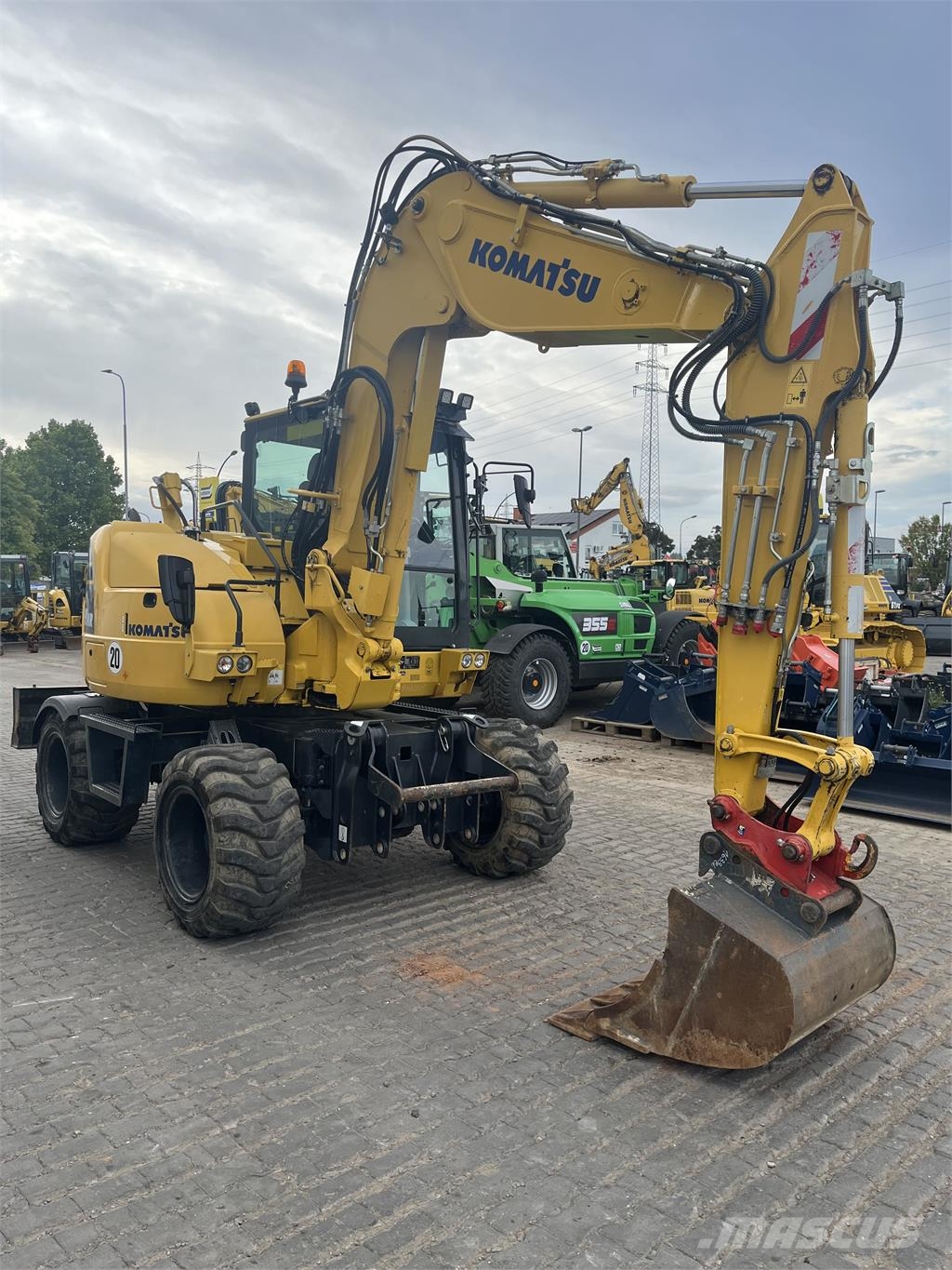 Komatsu PW98MR-10 Otros componentes