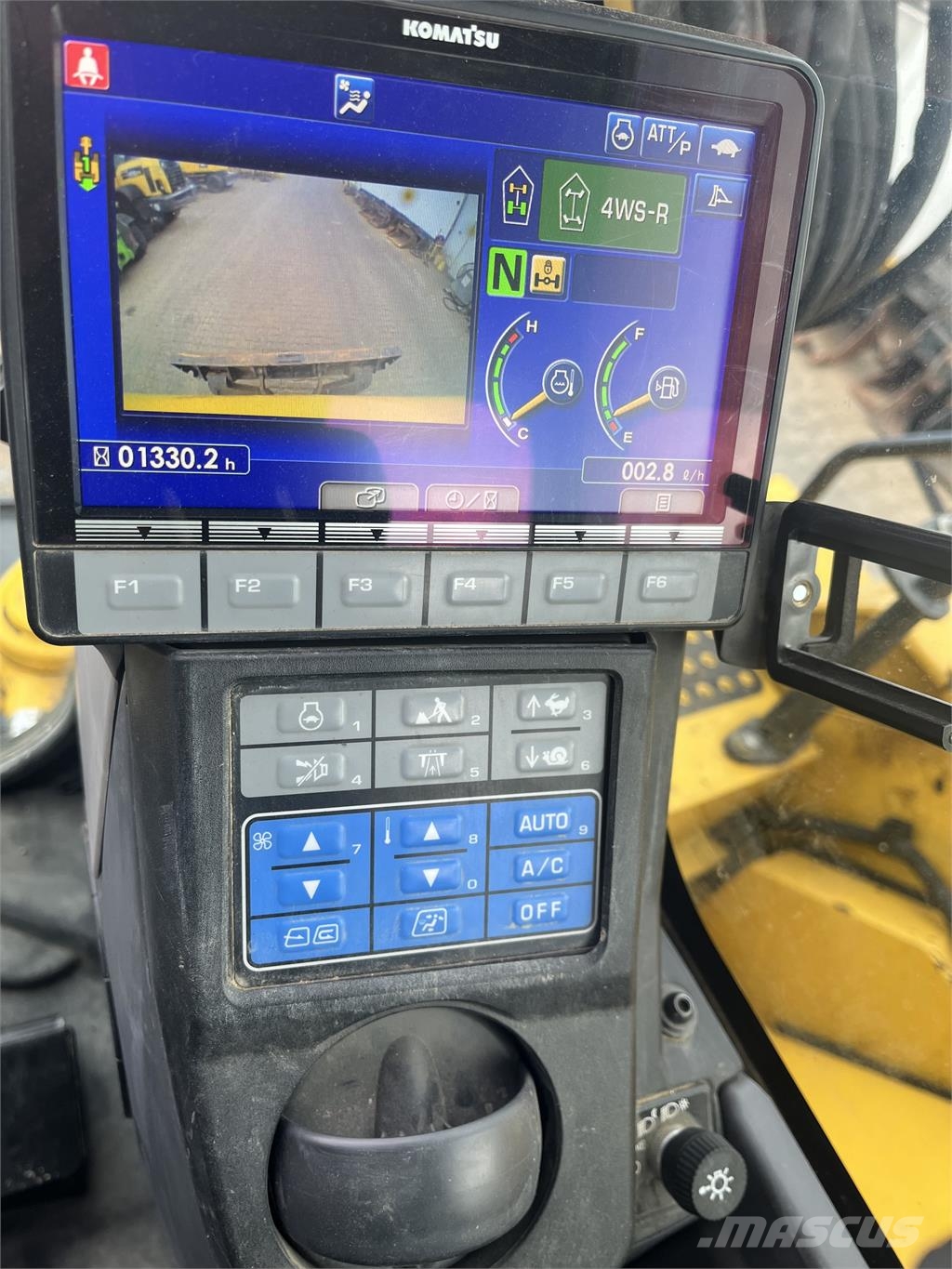 Komatsu PW98MR-10 Otros componentes