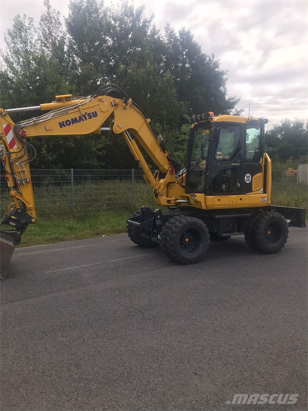Komatsu PW98MR-11E0 Kiti naudoti statybos komponentai
