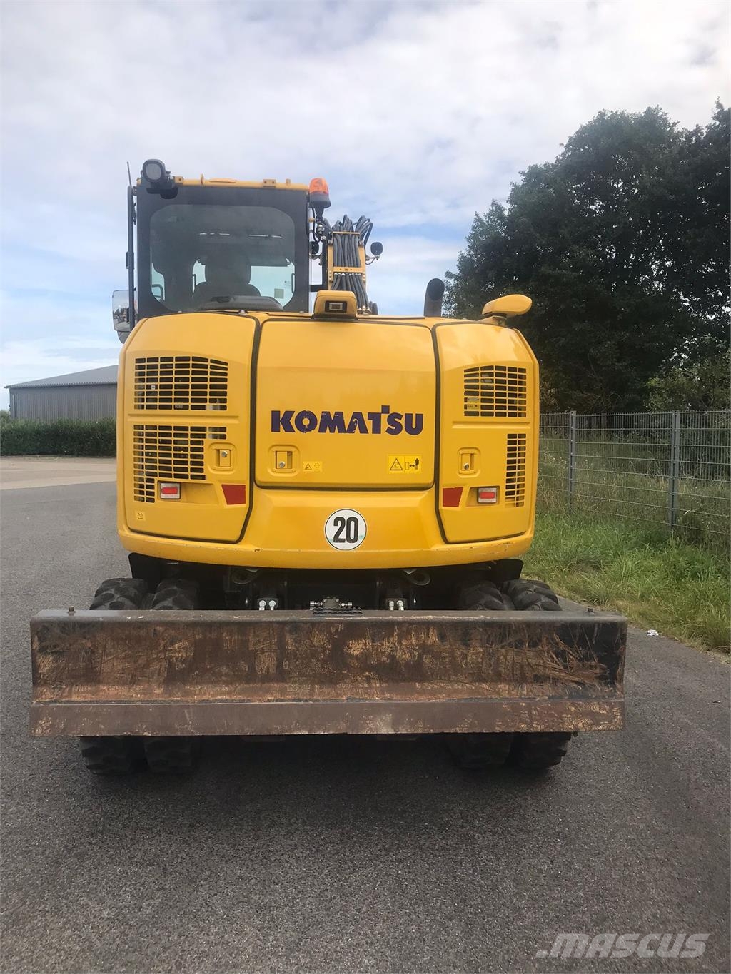 Komatsu PW98MR-11E0 Kiti naudoti statybos komponentai