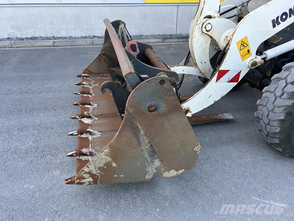 Komatsu WA100M-8 Drugi deli