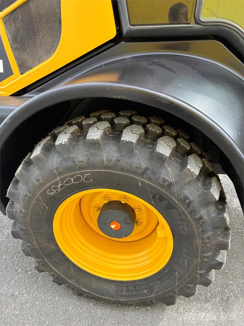 Komatsu WA100M-8E0 Άλλα εξαρτήματα