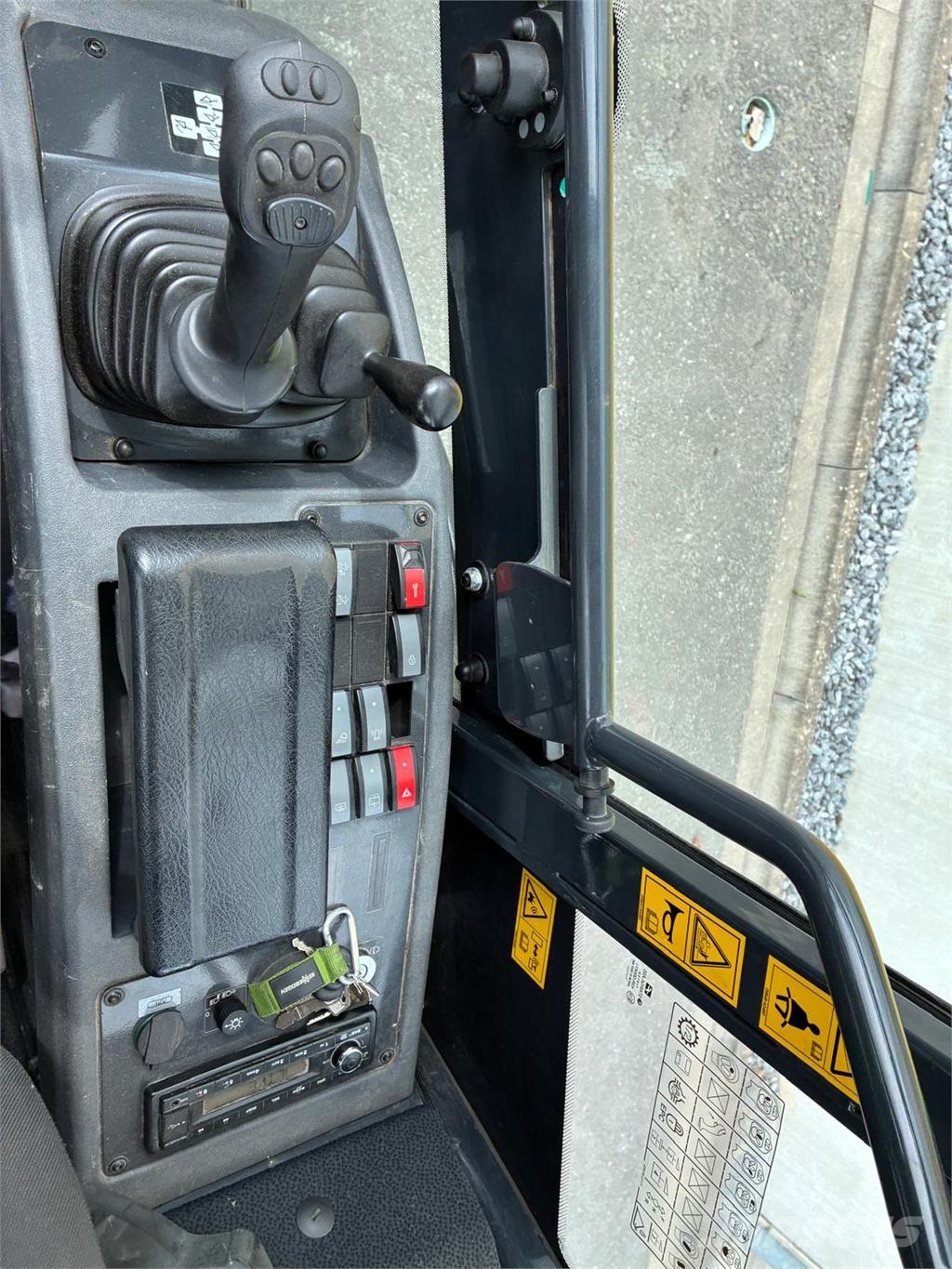 Komatsu WA100M-8E0 Άλλα εξαρτήματα