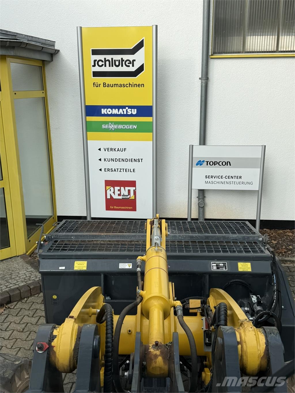 Komatsu WA100M-8E0 Компоненты строительной техники