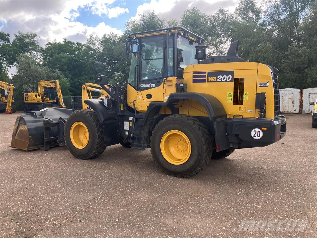Komatsu WA200-8E0 Citas sastāvdaļas
