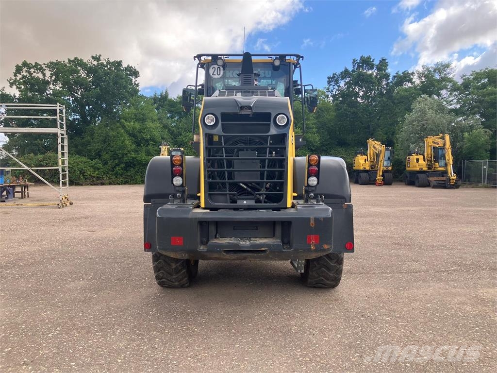 Komatsu WA200-8E0 Citas sastāvdaļas
