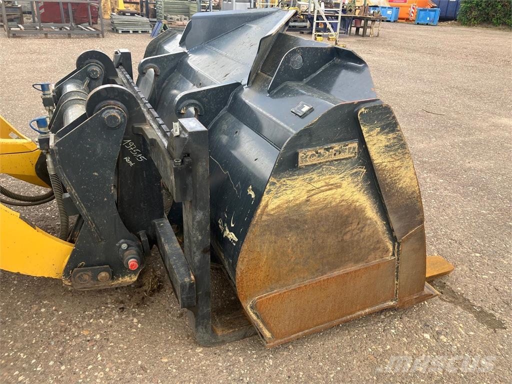 Komatsu WA200-8E0 Citas sastāvdaļas