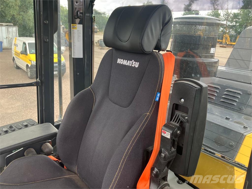 Komatsu WA200-8E0 Citas sastāvdaļas