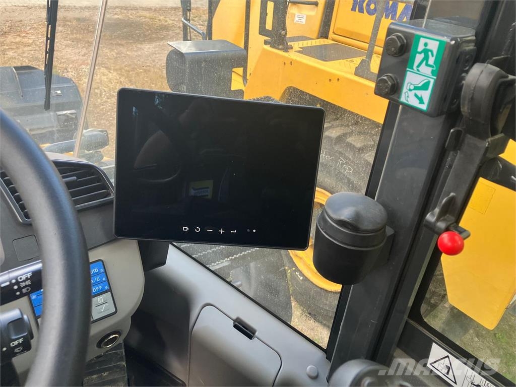 Komatsu WA200-8E0 Citas sastāvdaļas