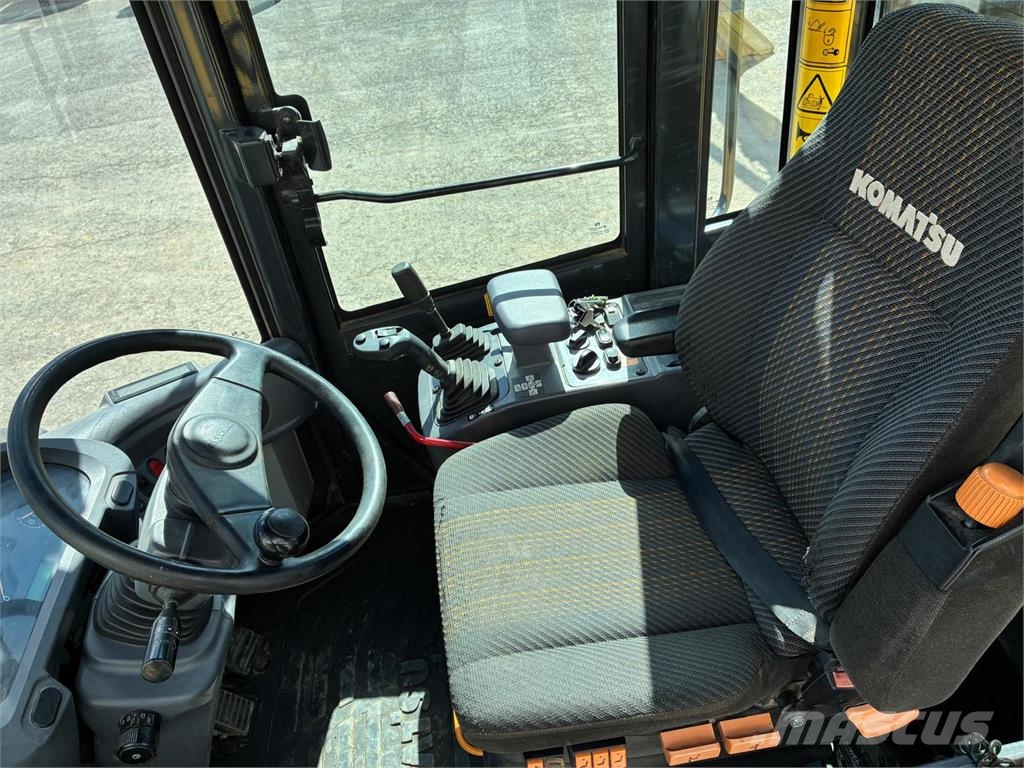 Komatsu WA200PZ-6 Alte componente