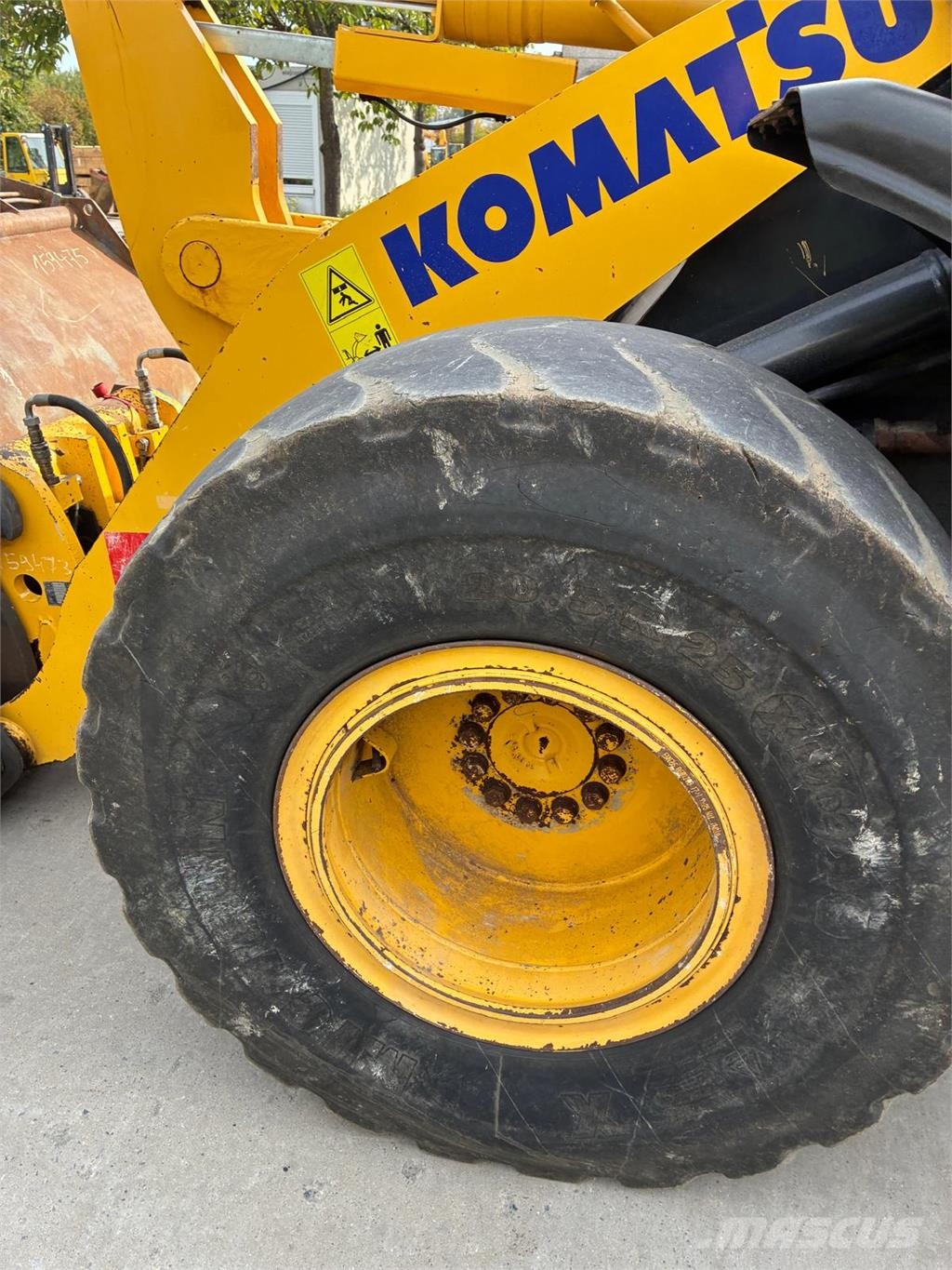 Komatsu WA270-8E0 Andre komponenter