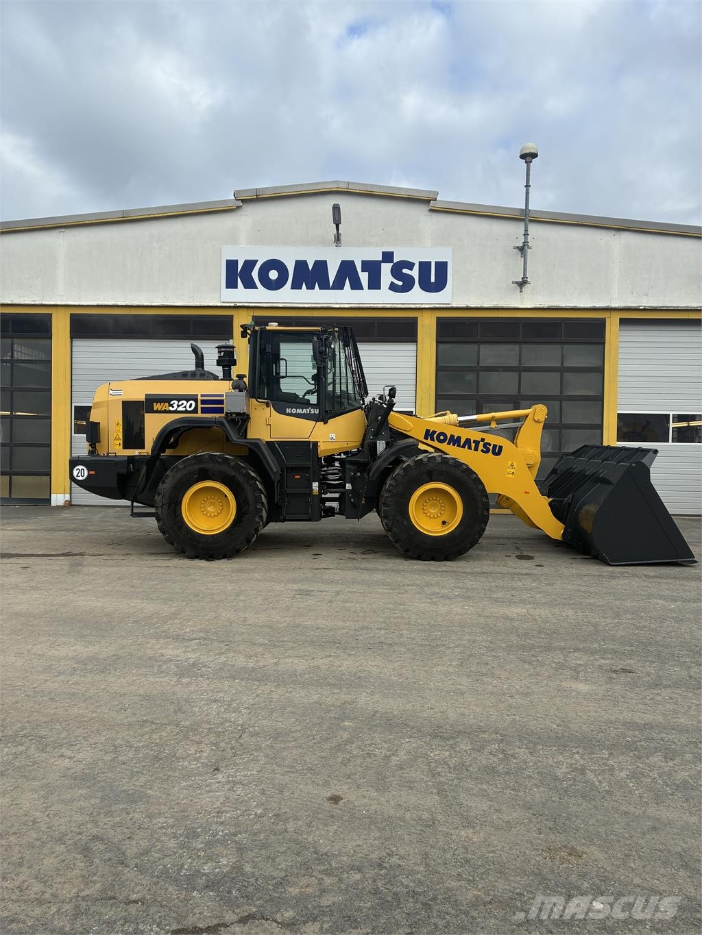 Komatsu WA320-8 Autres accessoires