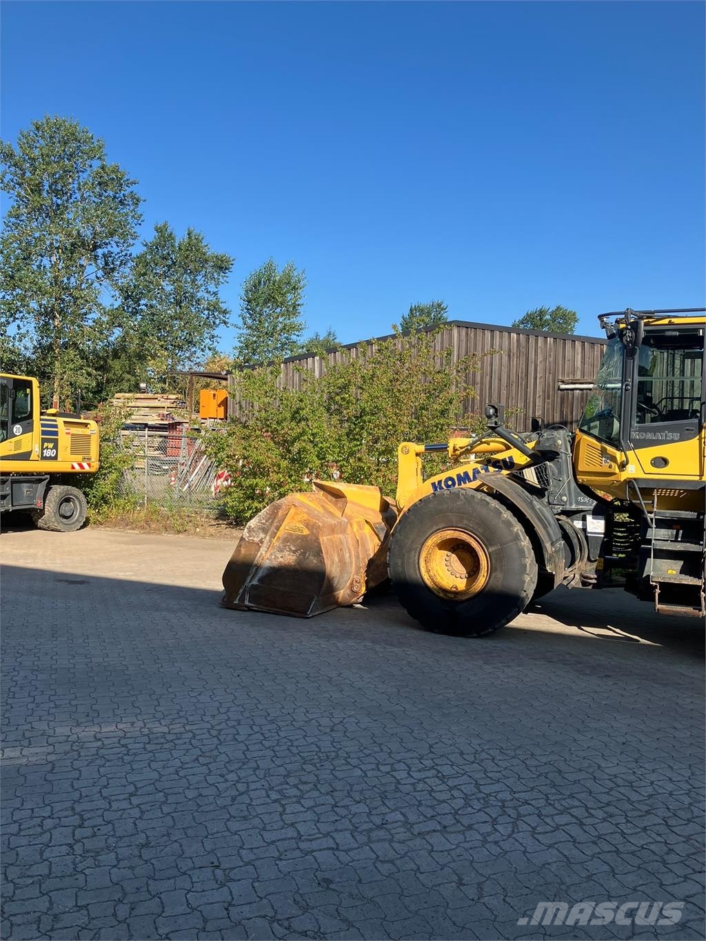 Komatsu WA380-8E0 Citas sastāvdaļas