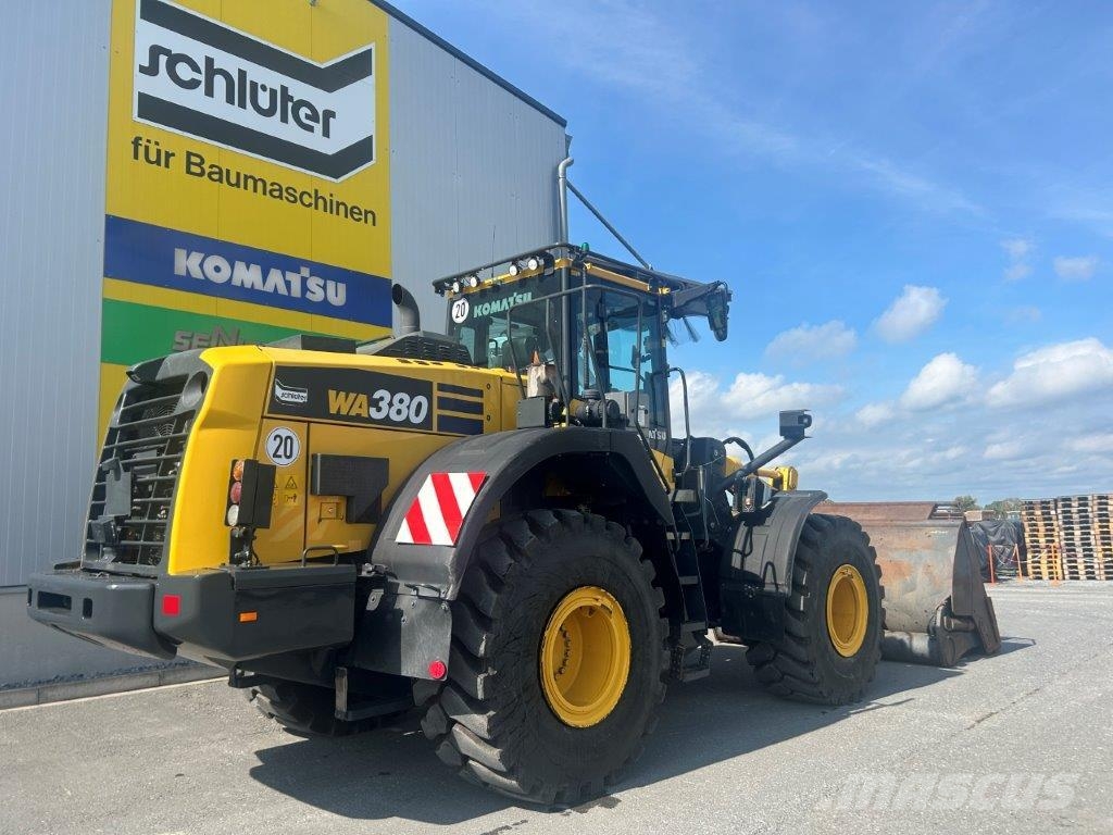 Komatsu WA380-8E0HL Otros componentes