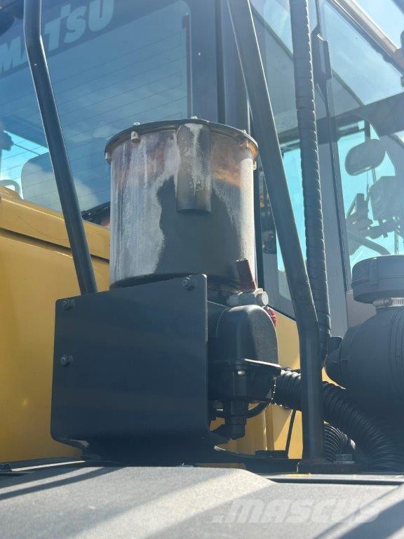 Komatsu WA380-8E0HL Otros componentes