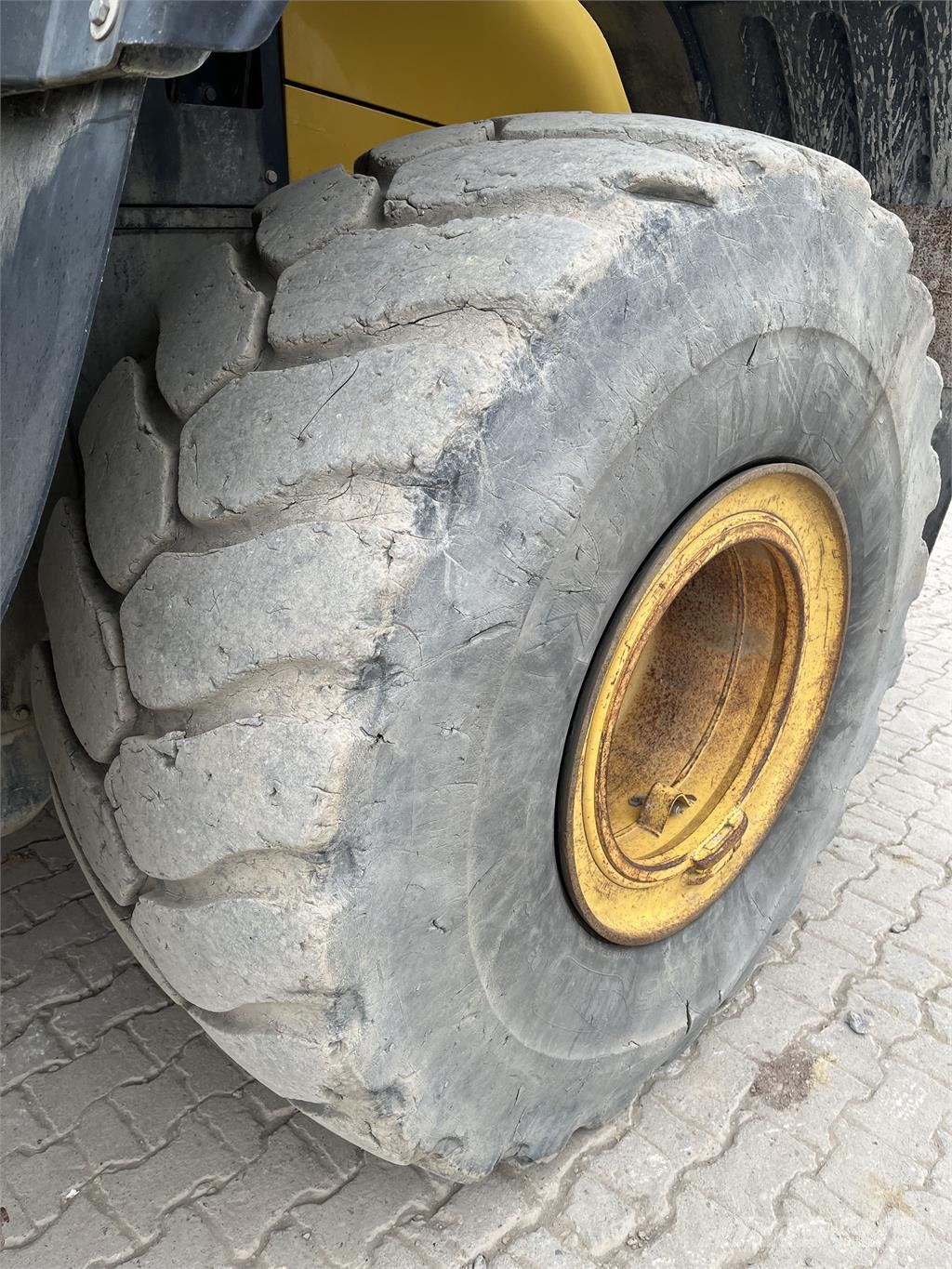 Komatsu WA470-7 其他组件