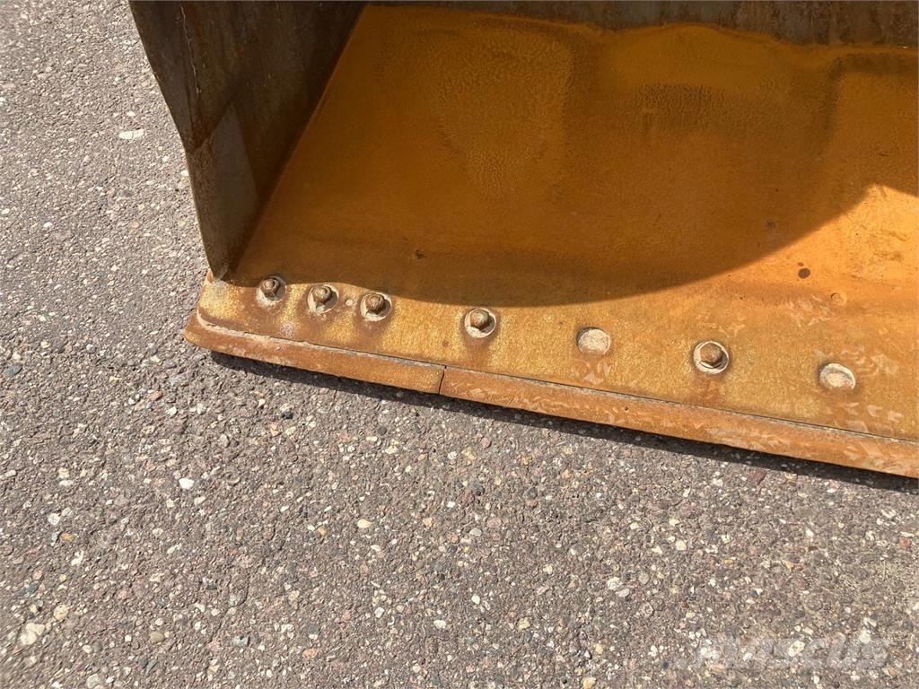Komatsu WA470-8 Autres accessoires