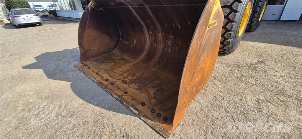 Komatsu WA470-8E0 Citas sastāvdaļas