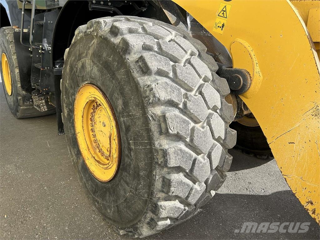 Komatsu WA500-8E0 Kiti naudoti statybos komponentai