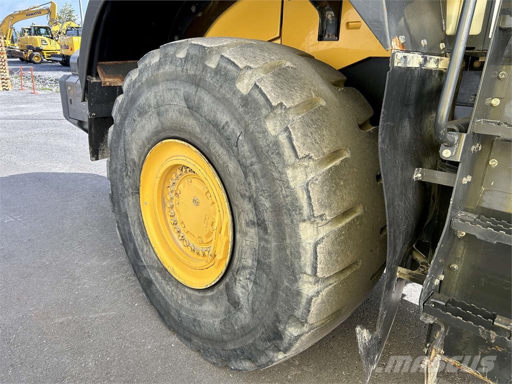 Komatsu WA500-8E0 Kiti naudoti statybos komponentai