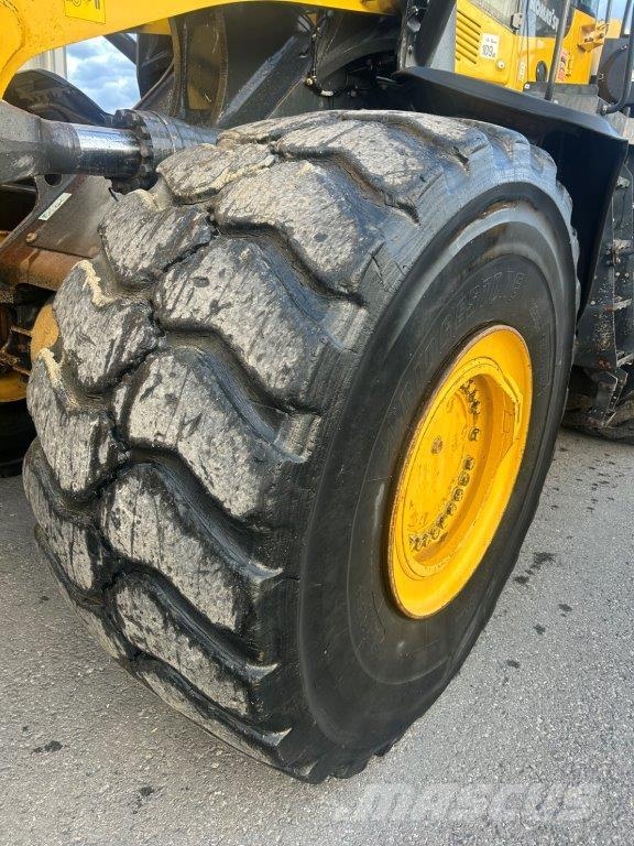 Komatsu WA500-8E0 Otros componentes