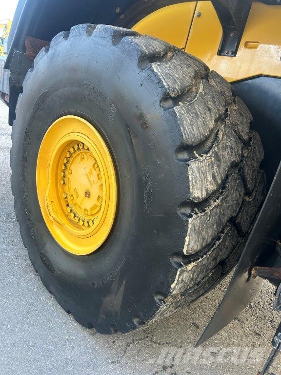 Komatsu WA500-8E0 Otros componentes