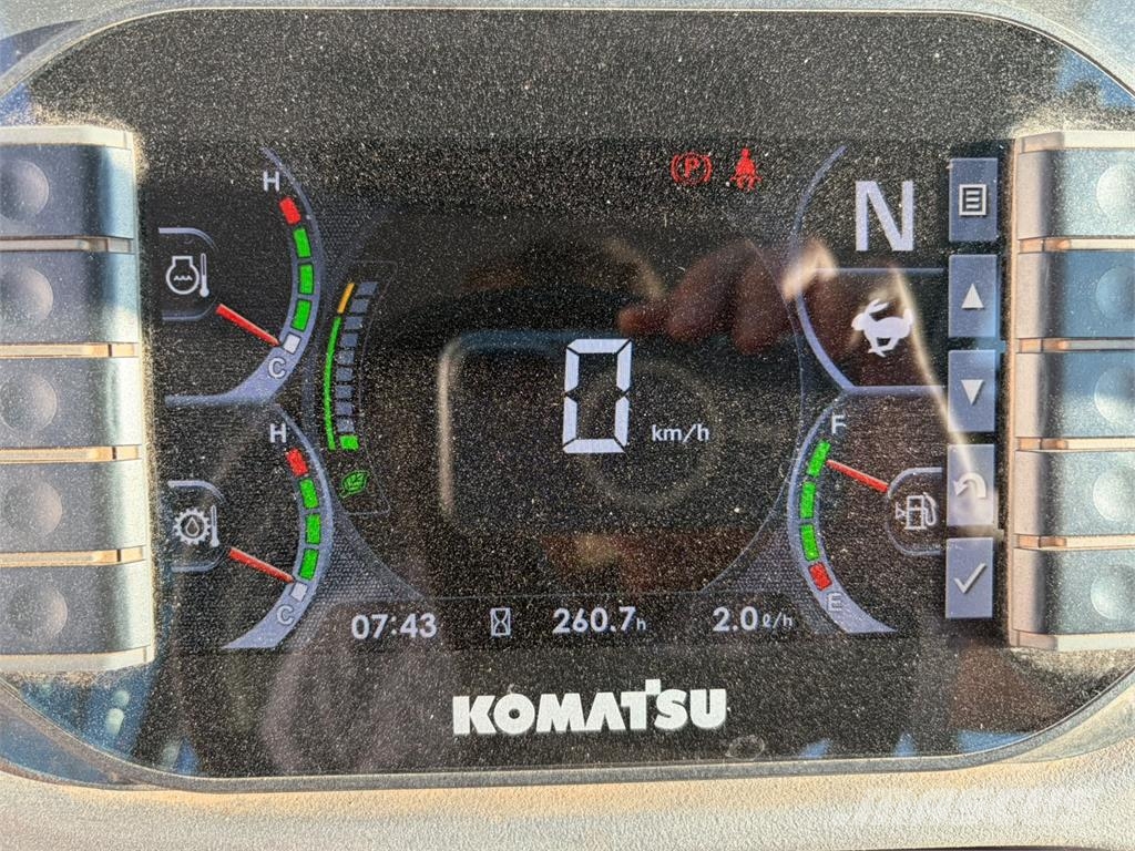 Komatsu WA70M-8E0 مكونات أخرى