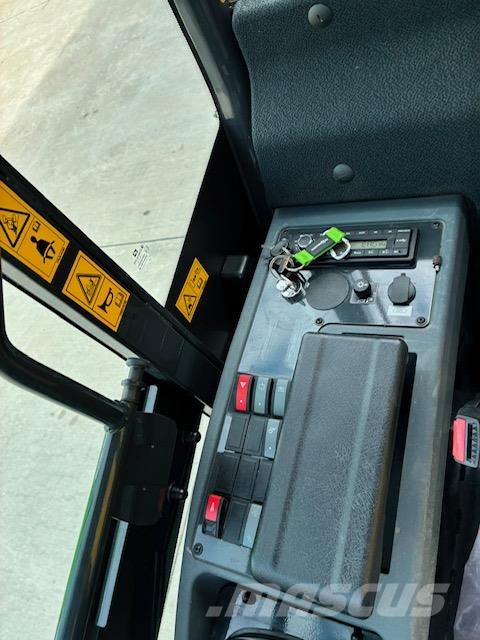 Komatsu WA80M-8E0 مكونات أخرى